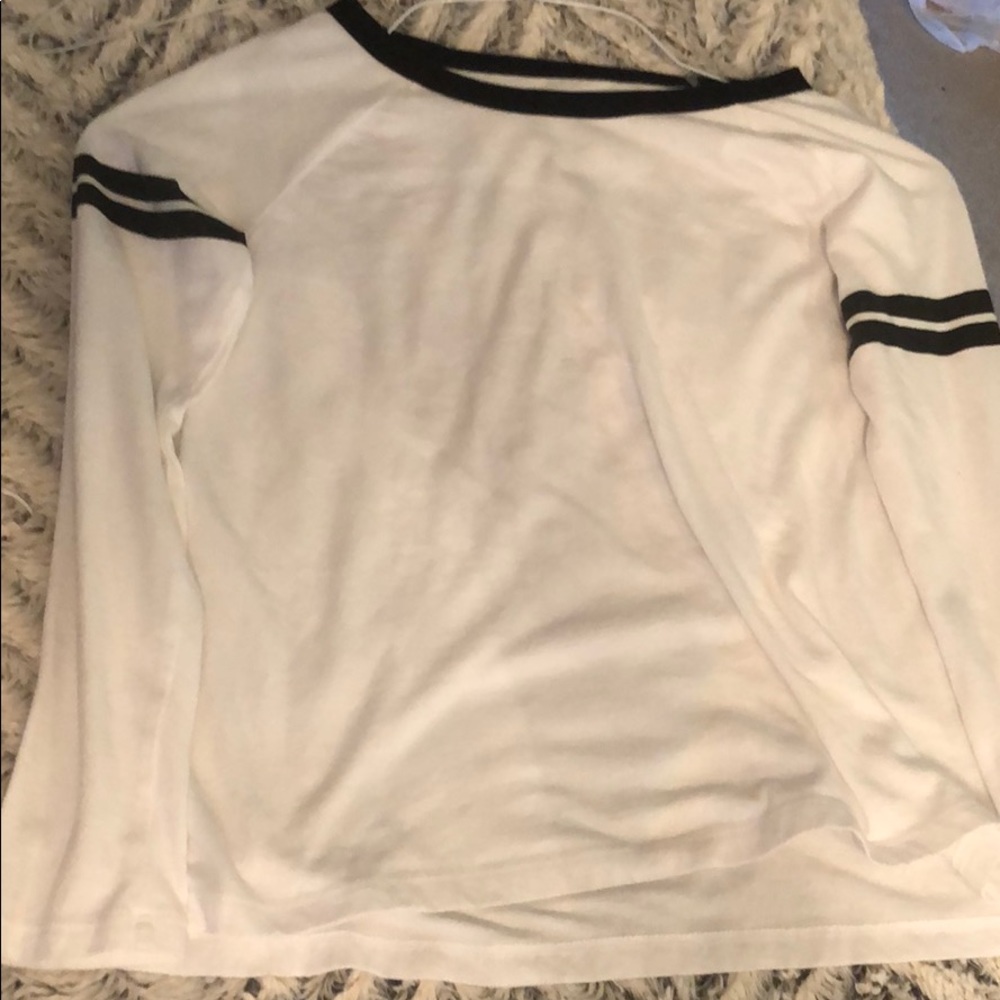 A old navy striped on the sleeve long sleeve shirt